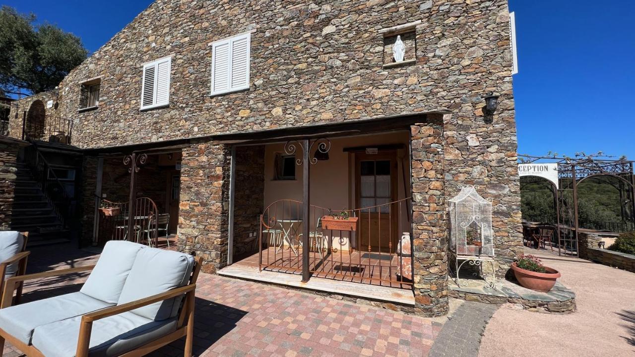 Casa Di Babbo Bed and Breakfast Macinaggio  Eksteriør billede